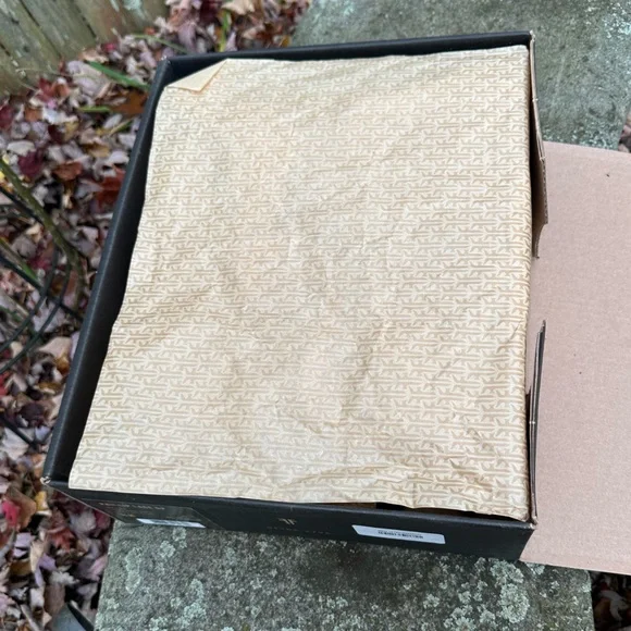 Frye Men’s Phillip Lace Up Work Boots (Dark Brown) - Size 11M (NWT) - Picture 3 of 15